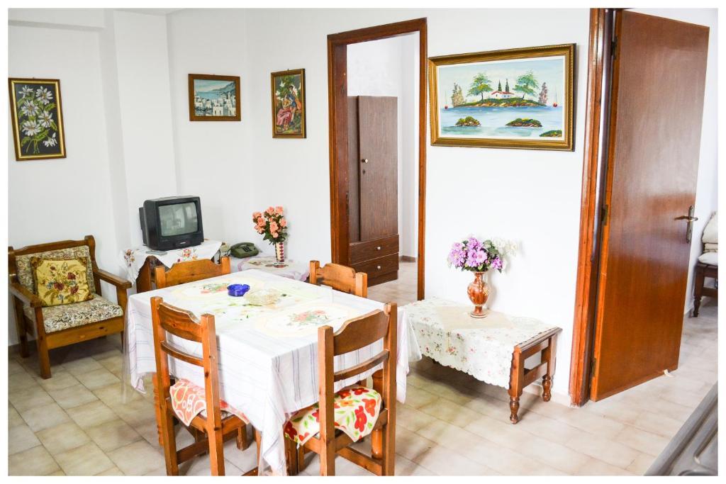 Blue Sky Apartments Karpathos Kamer foto